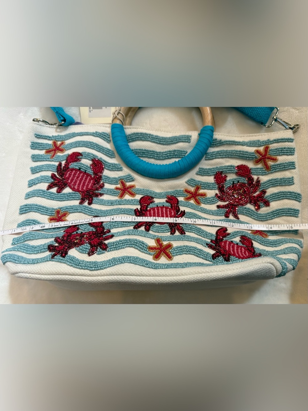 Sol and Mer White Canvas Tote. Turquoise Handles & handcrafted beaded Crabs NWT - Picture 5 of 7